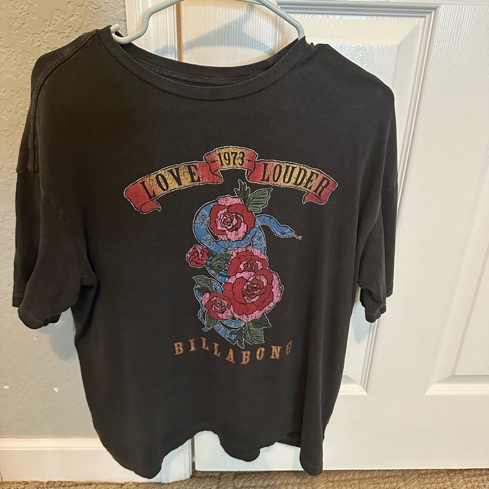 billabong T shirt